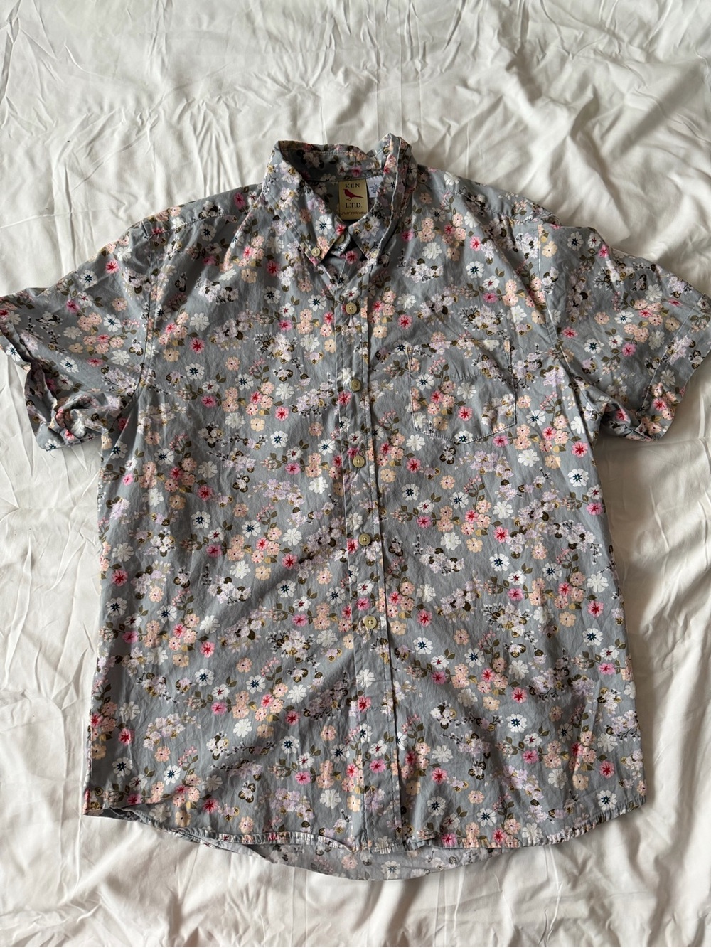Ken L.T.D.  Men’s Floral  Print  Button Down Shirt Size L 100% Cotton
